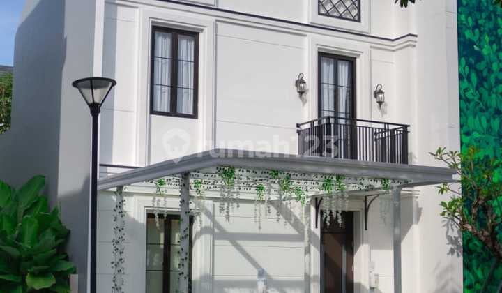 Rumah murah 2 lantai Topaz type sherry summarecon mutiara dekat bandara
