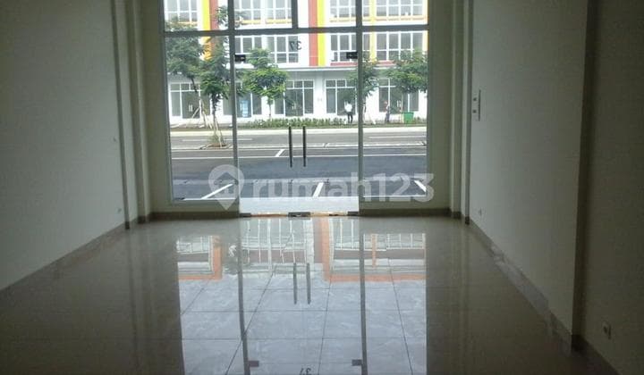 Ruko Magna summarecon cocok untuk perkantoran ataupun Toko