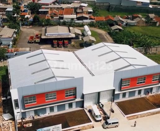 Termurah ! Gudang Siap Pakai, Bangunan Baru dan Modern Akses Kontainer 40 Ft