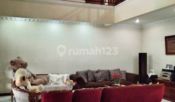 Rumah Luxury di Sayap Sukajadi Bandung