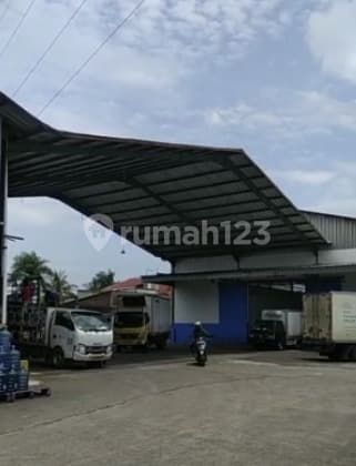 Ruang Usaha cocok untuk Cold Storage di Soakarno Hatta Bandung