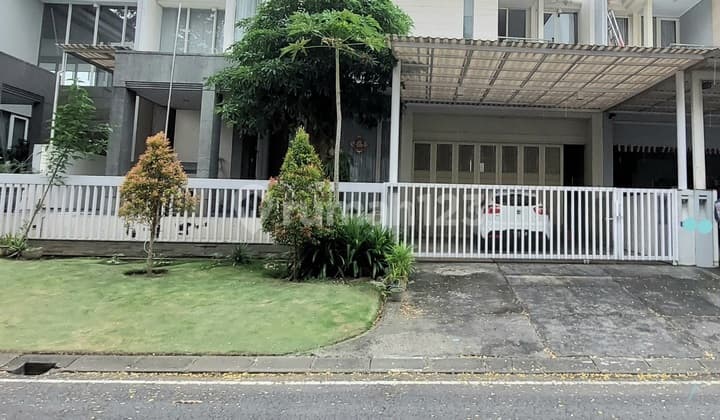 Rumah main road minimalis 2 lantai wisata bukit mas surabaya di Wisata bukit mas, wiyung surabaya