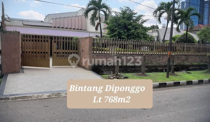 Rumah Bintang Diponggo dekat Tol surabaya
