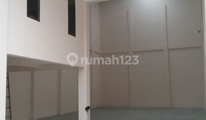 Gudang di Plumpang jakarta utara 250 m Baru strategis