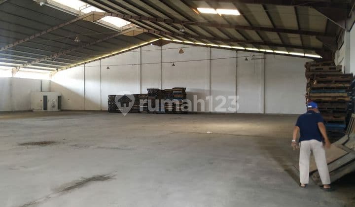 Gudang Tanjung Priok Tg Priok Jakut Jakarta Utara Dekat Pelabuhan Cilincing , Cakung Cilincing Tipar Cakung Plumpang .