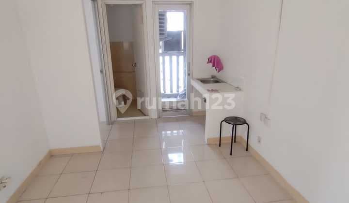 2 BR Apartment Greenbay Pluit Tower A Nice Unfurnished