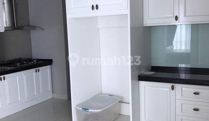 Apartemen Regatta Full Furnished rapih cantik - Pantai Mutiara Jakut
