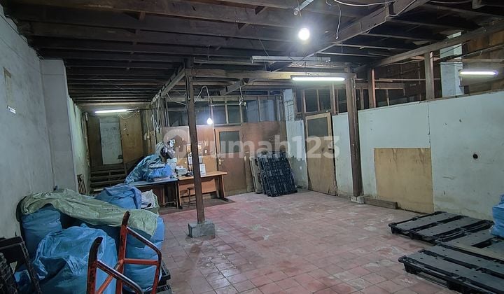 Old Building Land Area 638m Nirwana Cengkareng West Jakarta
