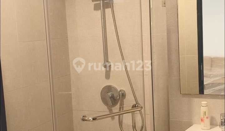 Green Royal West Jakarta Apartment