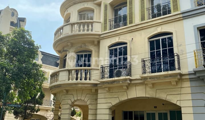 Ruko Palaise De Europe At Lippokarawaci Utara