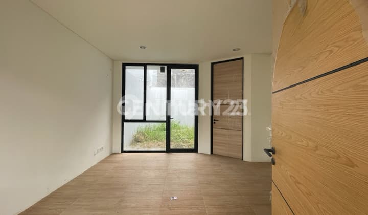Rumah 2 Lantai Di Cendana Parc Lippo Karawaci Tangerang