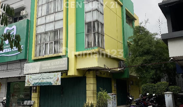 Ruko Madrid Hoek Jarang Ada Lokasi Bagus Pinggir Jalan Raya