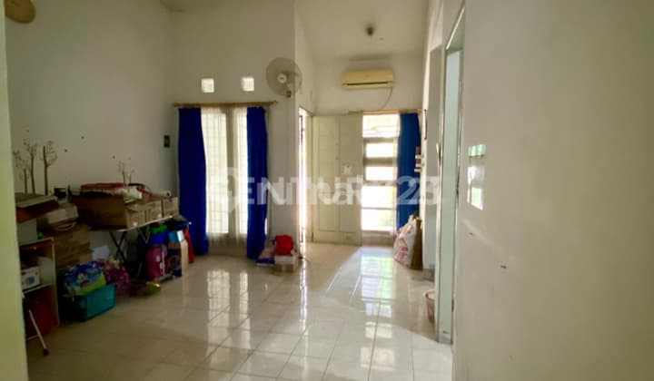 1-Story House at a Very Attractive Price.