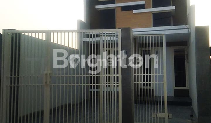 MURAH, RUMAH MEDOKAN AYU, LOKASI 5 METER OERR, TERIMA RENOVASI BAGUS