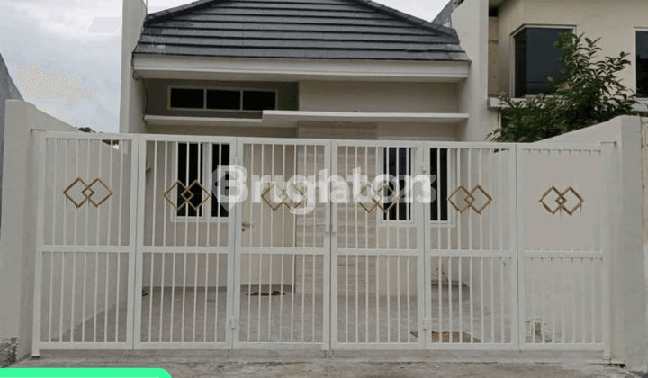 Rungkut Modern Kamar Tidur 3, Rumah Baru, Dekat OERR
