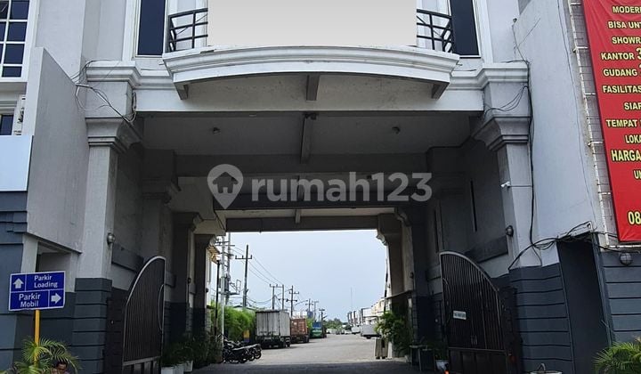 Tempat Usaha Ini Cocok Untuk Resto Atau Kantor!