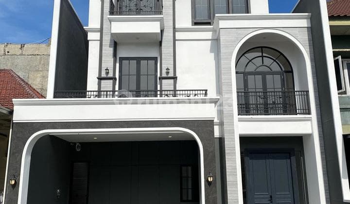 Rumah Baru American Style, Lokasi Dekat Patung Singa Citraland