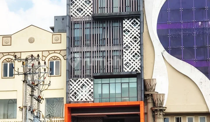 MALL PAKUWON SQUARE FOR SALE MALL PAKUWON SQUARE FOR SALE