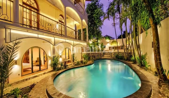 Hunian Berkonsep Airbnb Dijual Cepat -