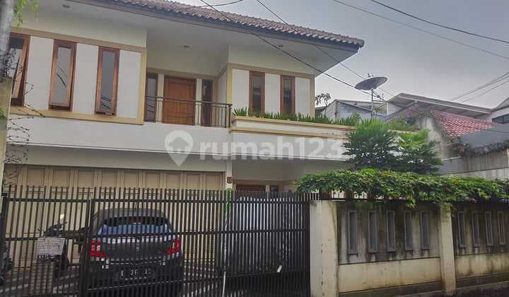 MURAH BANGET, NEGO SMP JADI, RUMAH DI BRAGA BANDUNG, BAGUS, BISA UTK KOST, 2 LANTAI