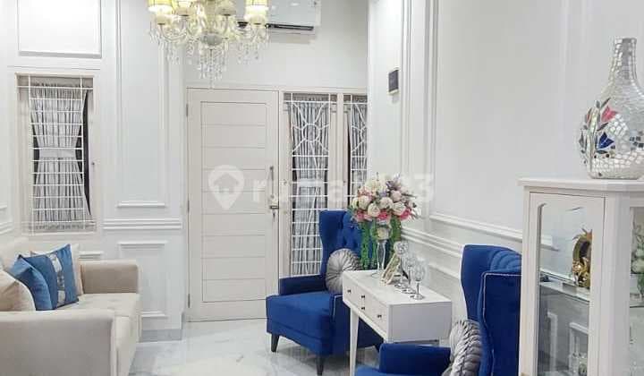 Rumah Hook Bagus Luas 202 Meter, Siap Huni