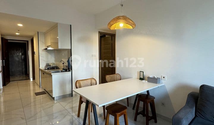 Rapi, Siap Pakai, 3br, Lantai Rendah, Pet Friendly