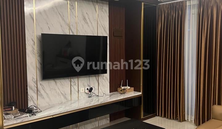 Dijual Murah Rumah 2 Lantai, Renovasi, Full Furnish Bagus Mewah Siap Huni