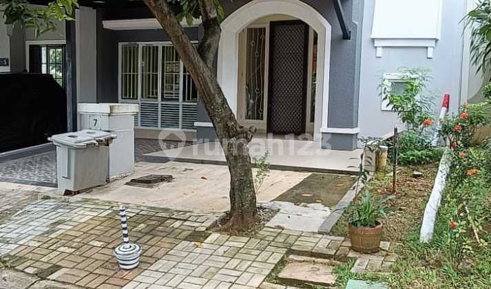 Rumah 2 Lantai Semi Furniture