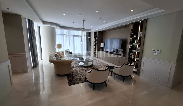 Apartemen Mewah + Luas Verde Two – 460 M² • Eksklusif • Interior Bisa Request • Tur Privat Terbatas Petfriendly