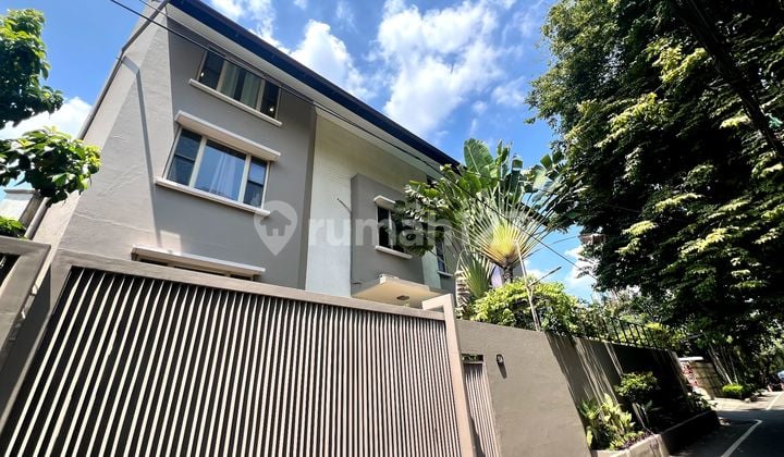 Siap Huni! Rumah Eksklusif 4 Lantai Di Scbd Widya Chandra- Di Lokasi Super Premium Jakarta