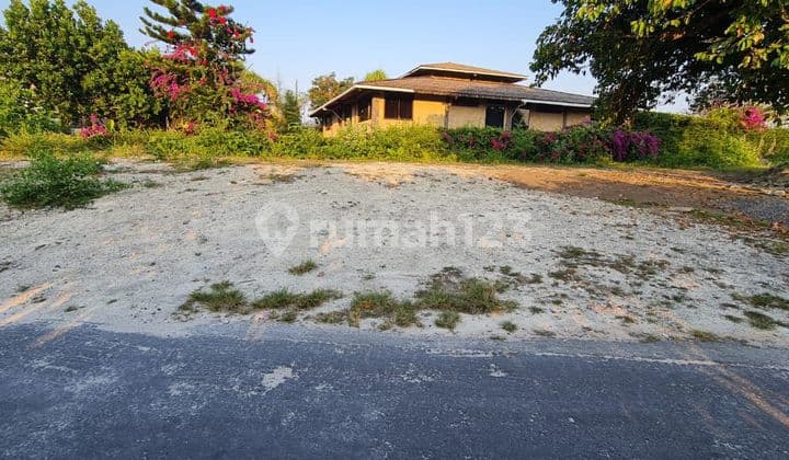 Land ( Pantai Kuta + Jerman, Area Hotel Haris Di Jalan Utama