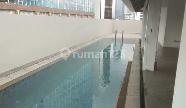 Apartemen 2 Lantai 4 Kamar Tidur Private Pool