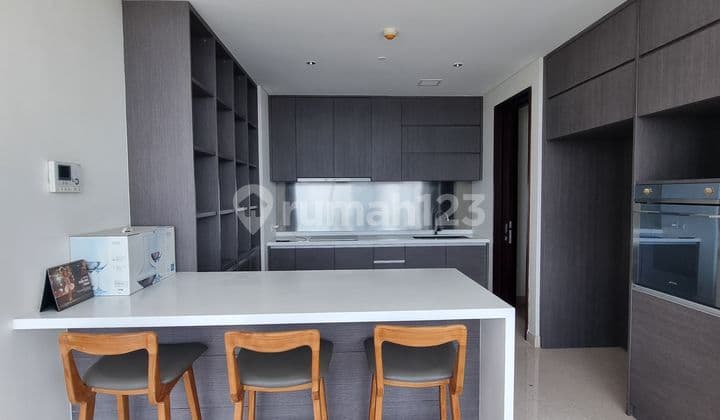 Apartemen 3 Kamar Tidur Furnished Cantik Bestprice Di.jakarta
