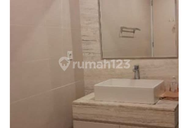 Apartemen Resident 8 @ 2 Bedroms Middlefloor Best Price- Jakarta