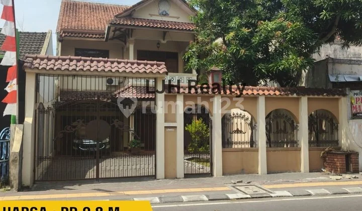 House in the center of Yogyakarta city, Location: Yogyakarta City