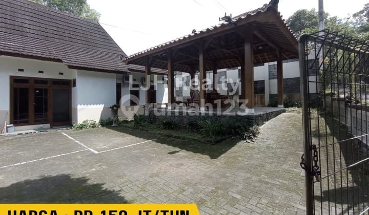 Quick Sale Villa Close to the City.