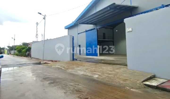 GUDANG DAN KANTOR HOEK KAPUK MUARA JAKARTA UTARA SIAP HUNI JARANG ADA