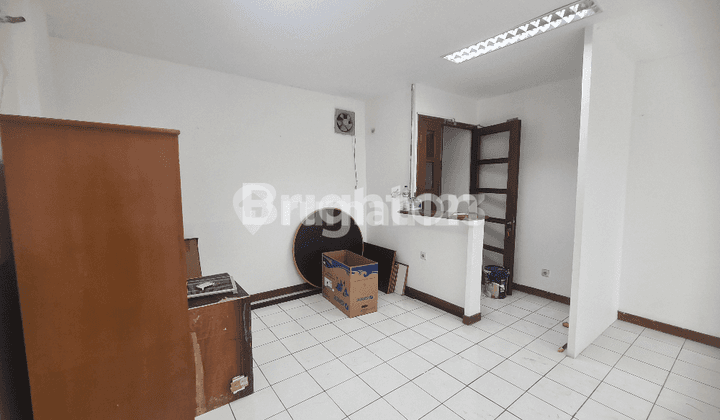 Disewakan Rukan Ruko Permata Senayan 1 Lantai Cocok Untuk Kantor