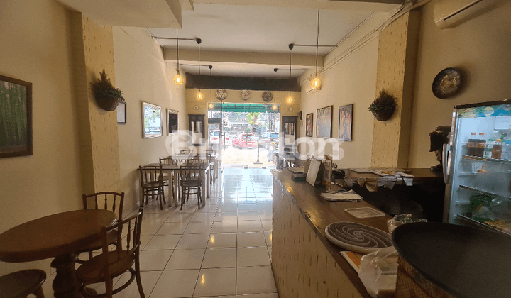 RUKO 3,5 LANTAI EX RESTAURANT LEBAK BULUS LOKASI STRATEGIS