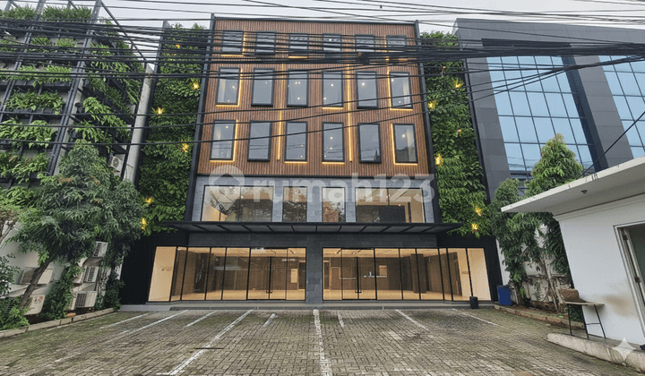 Gedung Mini Building 5 Lantai Tomang Furnished Parkir Luas Strategis Dekat Akses Tol
