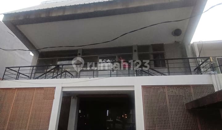 RUANG USAHA LANTAI 1 DAN 3 KEBAYORAN BARU STRATEGIS DEKAT SENOPATI GUNAWARMAN