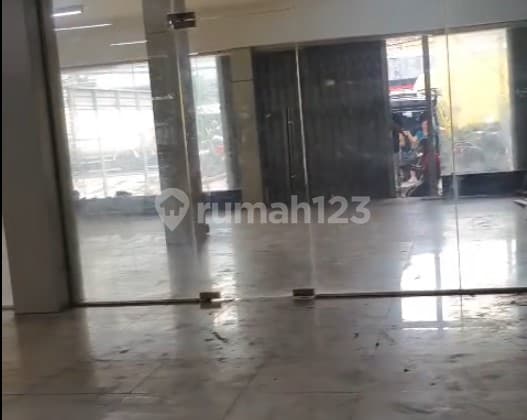3-STOREY LINKED RUKO (SHOPHOUSE) IN FATMAWATI, FORMER OFFICE, STRATEGIC LOCATION