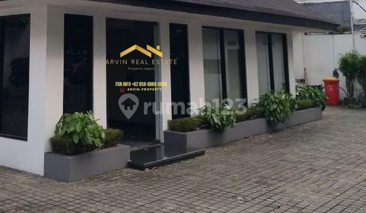 Ruang Usaha Rumah 2 Lantai Furnished Pakubuwono Kebayoran Baru Ex Kantor Parkir Luas