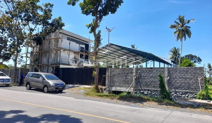 New Warehouse On the South Cross Line Pasirian Lumajang
