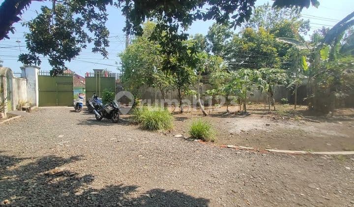 Warehouse + House on Raya Wonokerto Province Street, Lumajang