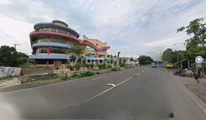 Tanah dan Bangunan Hitung Tanah di Raya Wonorejo Kedungjajang Lumajang