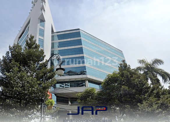 Office for Rent at Wisma Bumiputera 274m2 Semi Furnished Near MRT