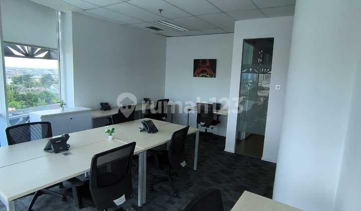 Kantor Furnished 8 Pax di The Vida Area Kebon Jeruk Jakarta Barat