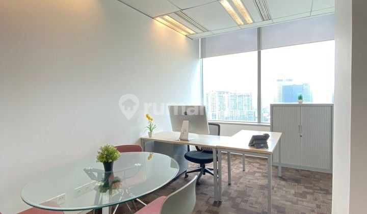 Sewa Kantor Unit Furnished 4 Pax di DBS Bank Tower Satrio