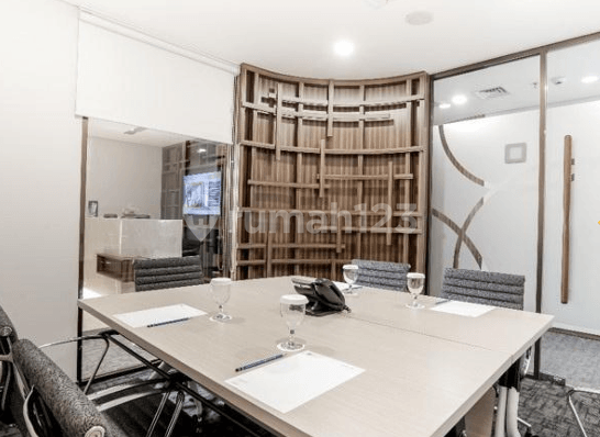 Sewa Kantor Unit Furnished 8 Pax di South Quarter Dekat MRT